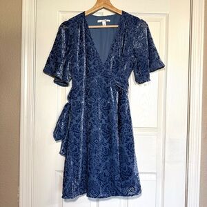 Miami Blue Crushed Velvet Burn Out Wrap Dress Size S Bell Sleeves Whimsical